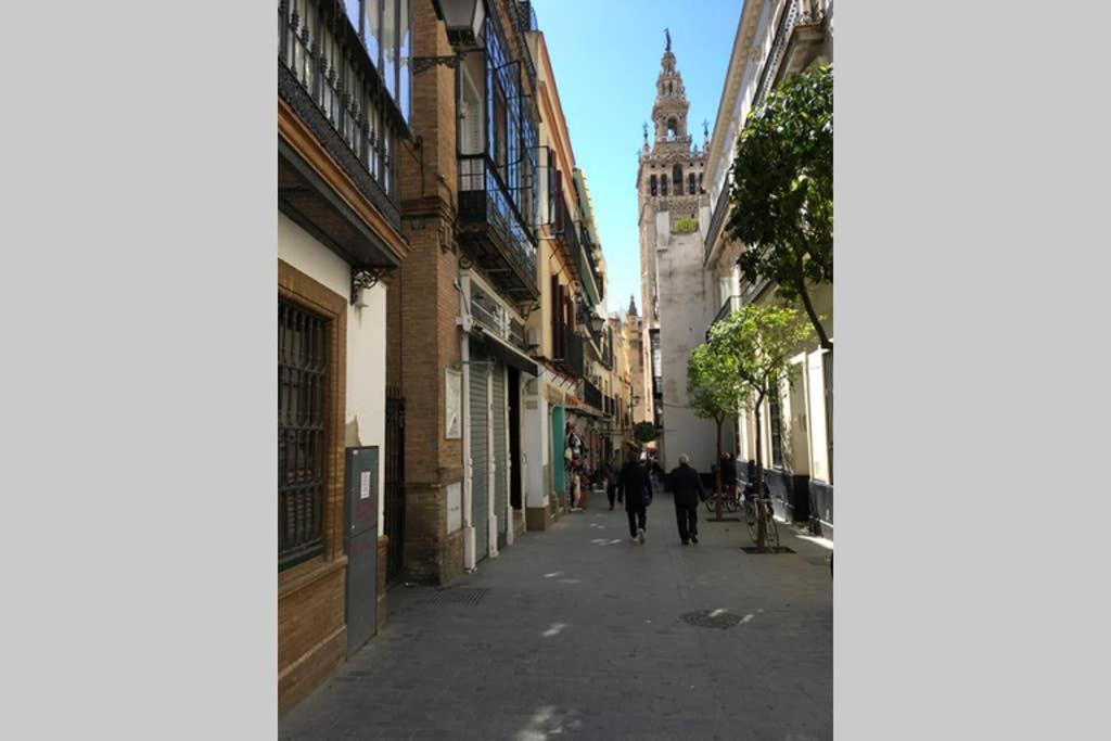 1 Minute From Cathedral. Feel The Heart Of Sevilla Eksteriør bilde