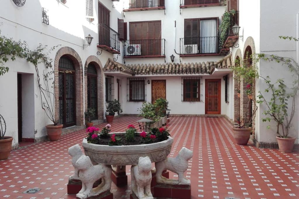 1 Minute From Cathedral. Feel The Heart Of Sevilla Eksteriør bilde